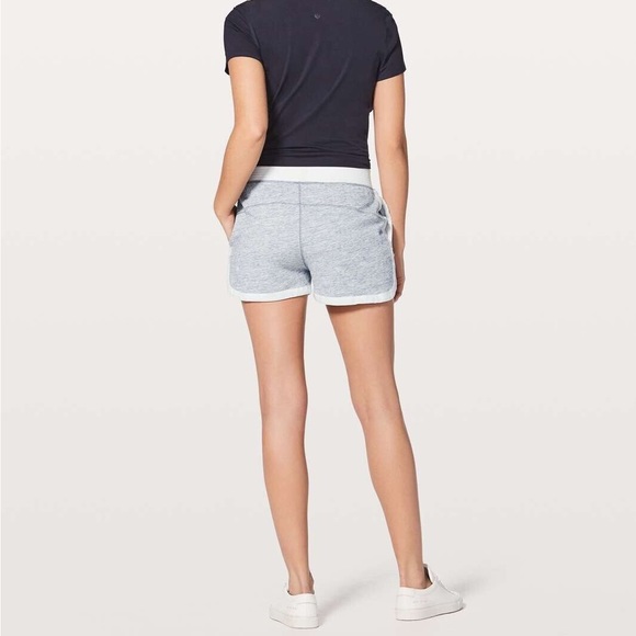 Lululemon Cool & Collected Shorts - Picture 2 of 6